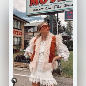 Spell Joan vest size medium excellent